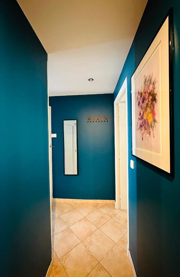 The Nice - 3 Rooms, 3Air Cond, 3Tv, 3Fans, 2 Wc, Wifi Everywhere 5Min Aeroport, Train, Beach, 1Min Tram, 15 Min Centre, Port, Parking Possible エクステリア 写真