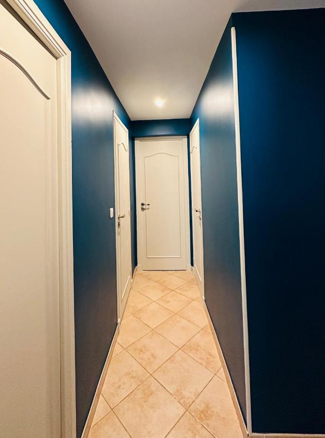 The Nice - 3 Rooms, 3Air Cond, 3Tv, 3Fans, 2 Wc, Wifi Everywhere 5Min Aeroport, Train, Beach, 1Min Tram, 15 Min Centre, Port, Parking Possible エクステリア 写真