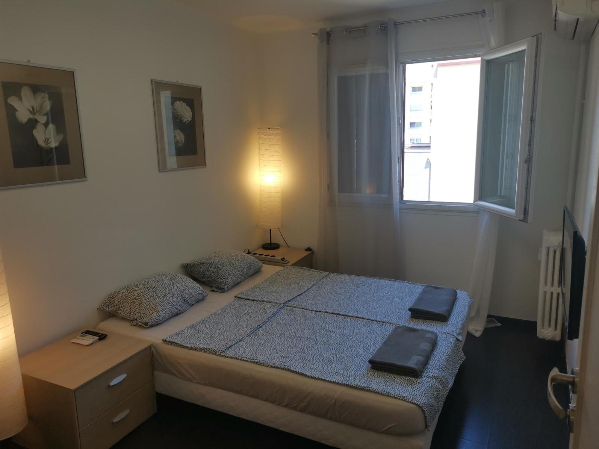 The Nice - 3 Rooms, 3Air Cond, 3Tv, 3Fans, 2 Wc, Wifi Everywhere 5Min Aeroport, Train, Beach, 1Min Tram, 15 Min Centre, Port, Parking Possible エクステリア 写真